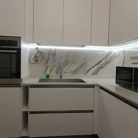 Apartment Facile Vacanze Romane *